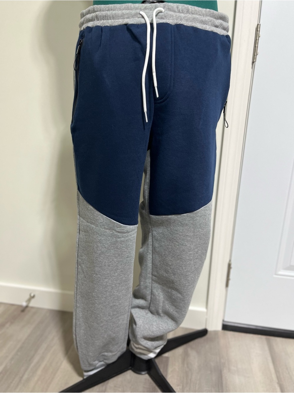 Men's Navy and Gray Two-Tone Jogger Pants with Drawstring